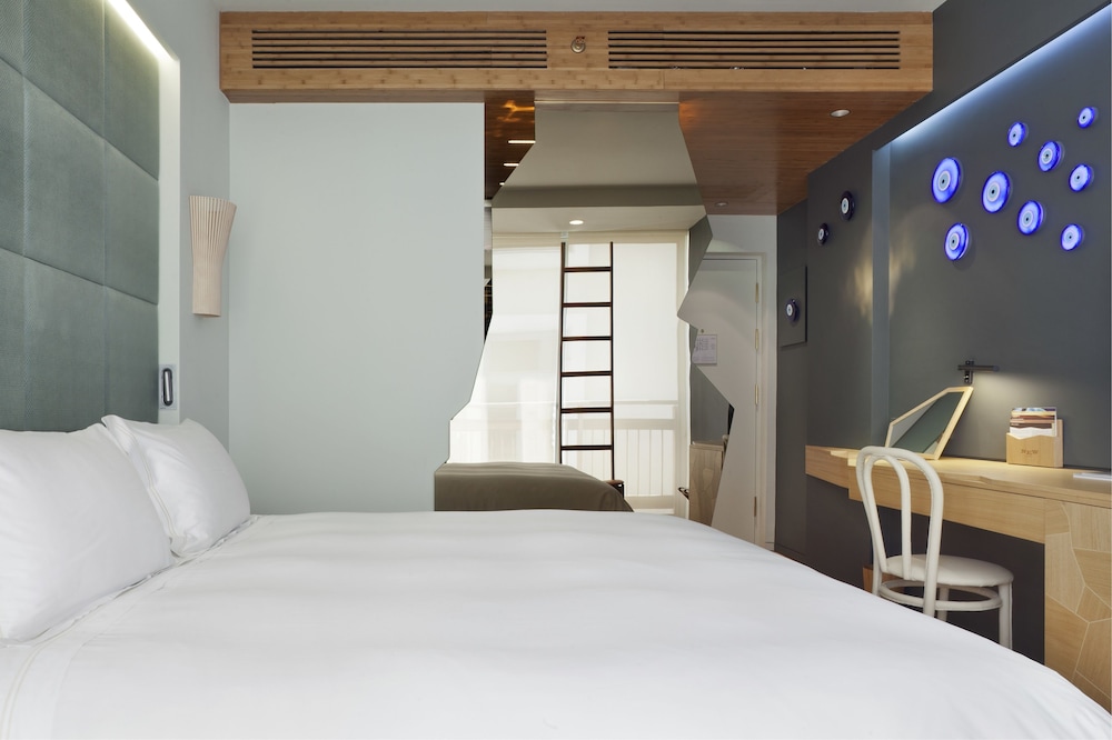 Standard Room photo 2