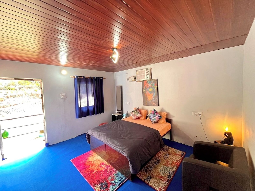 Luxury Chalet - Photo 2