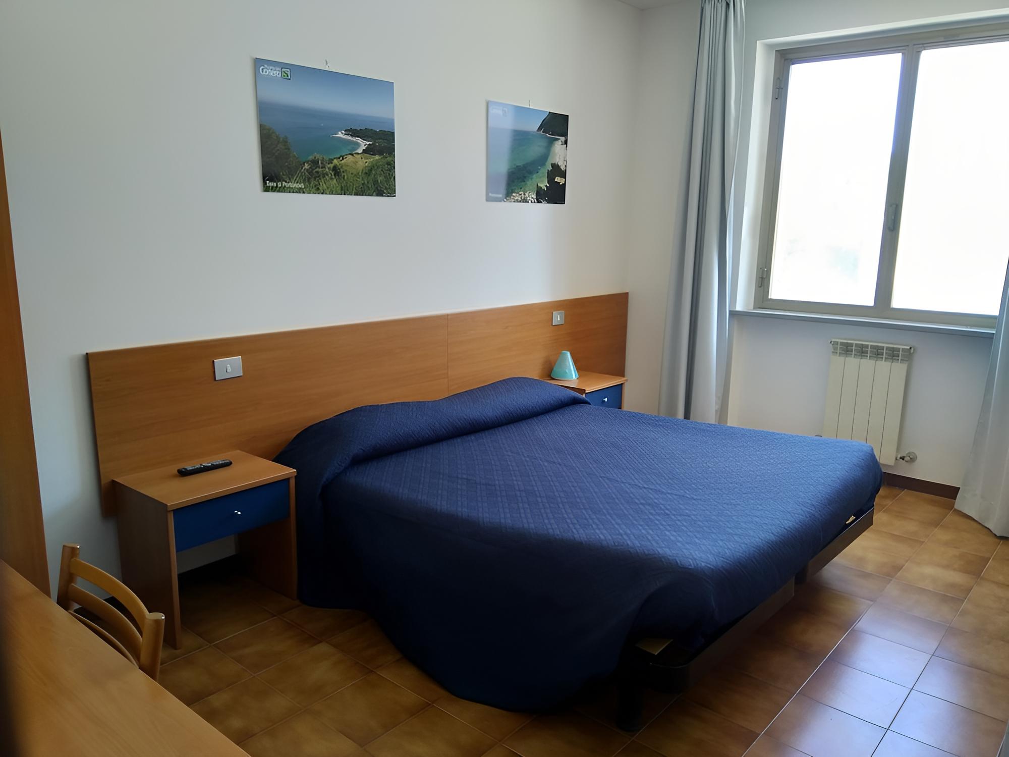 Double Room, 1 Queen Bed photo 1