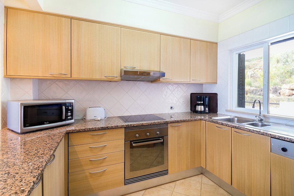 Superior Three-Bedroom Apartment