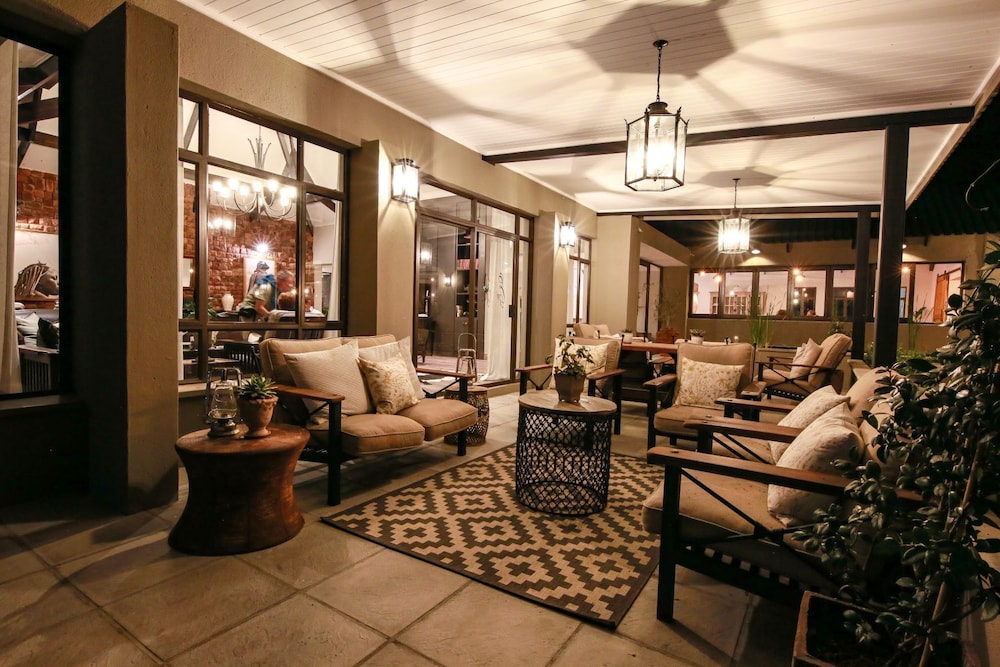 Family Room photo 2
