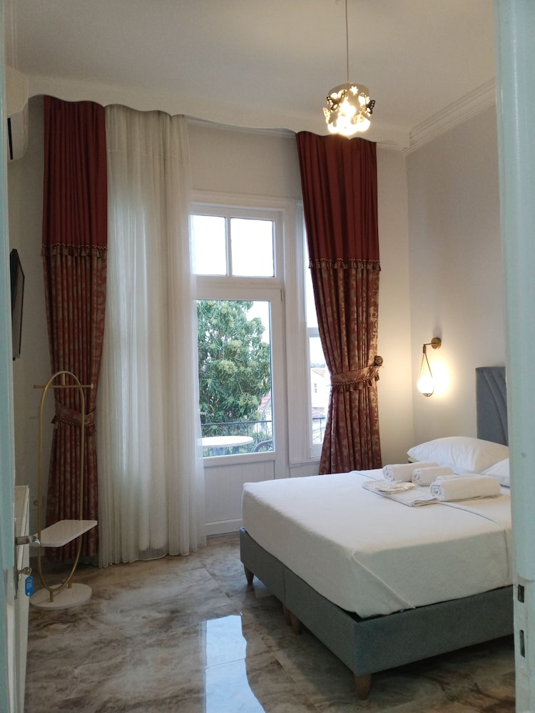 Deluxe Room, Balcony, Sea View photo 1