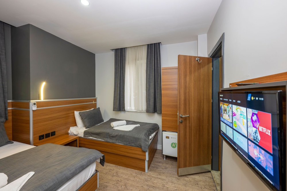 Comfort Room photo 2