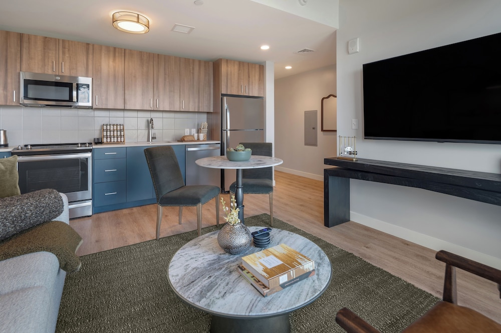 Luxury Apartment, 1 Bedroom, Kitchen