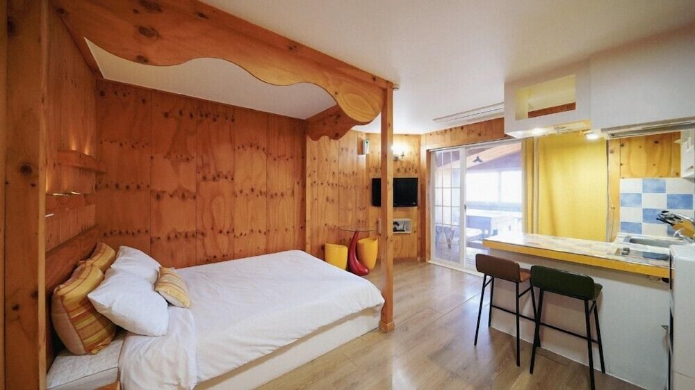 Room (Dalbit/couple)