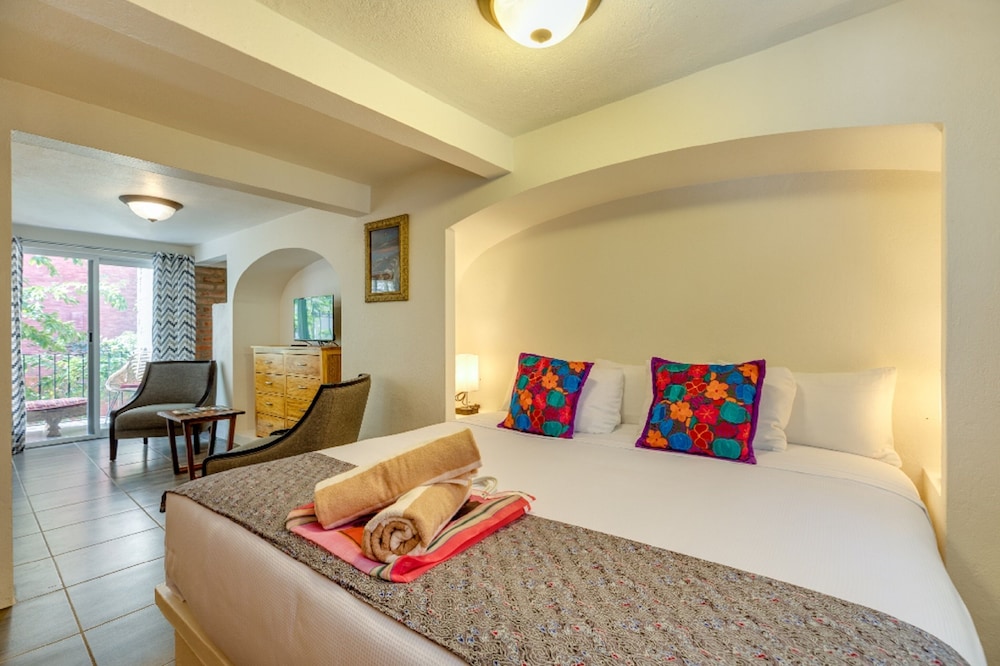 Deluxe Townhome, 2 Bedrooms photo 3