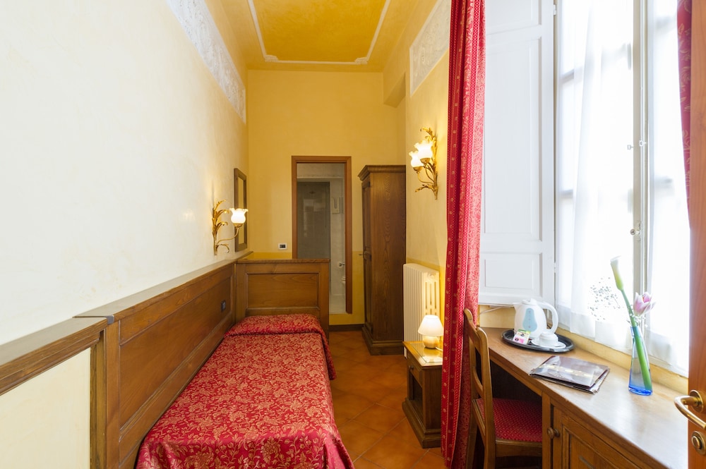 Single Room photo 1