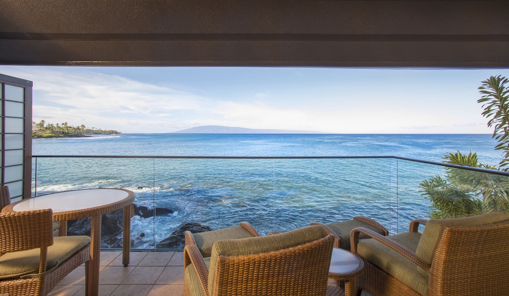 Suite, 1 Bedroom, Oceanfront photo 3