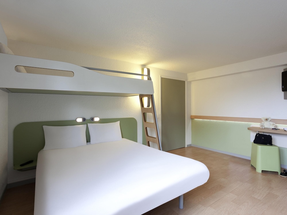 Triple Room, Multiple Beds photo 2
