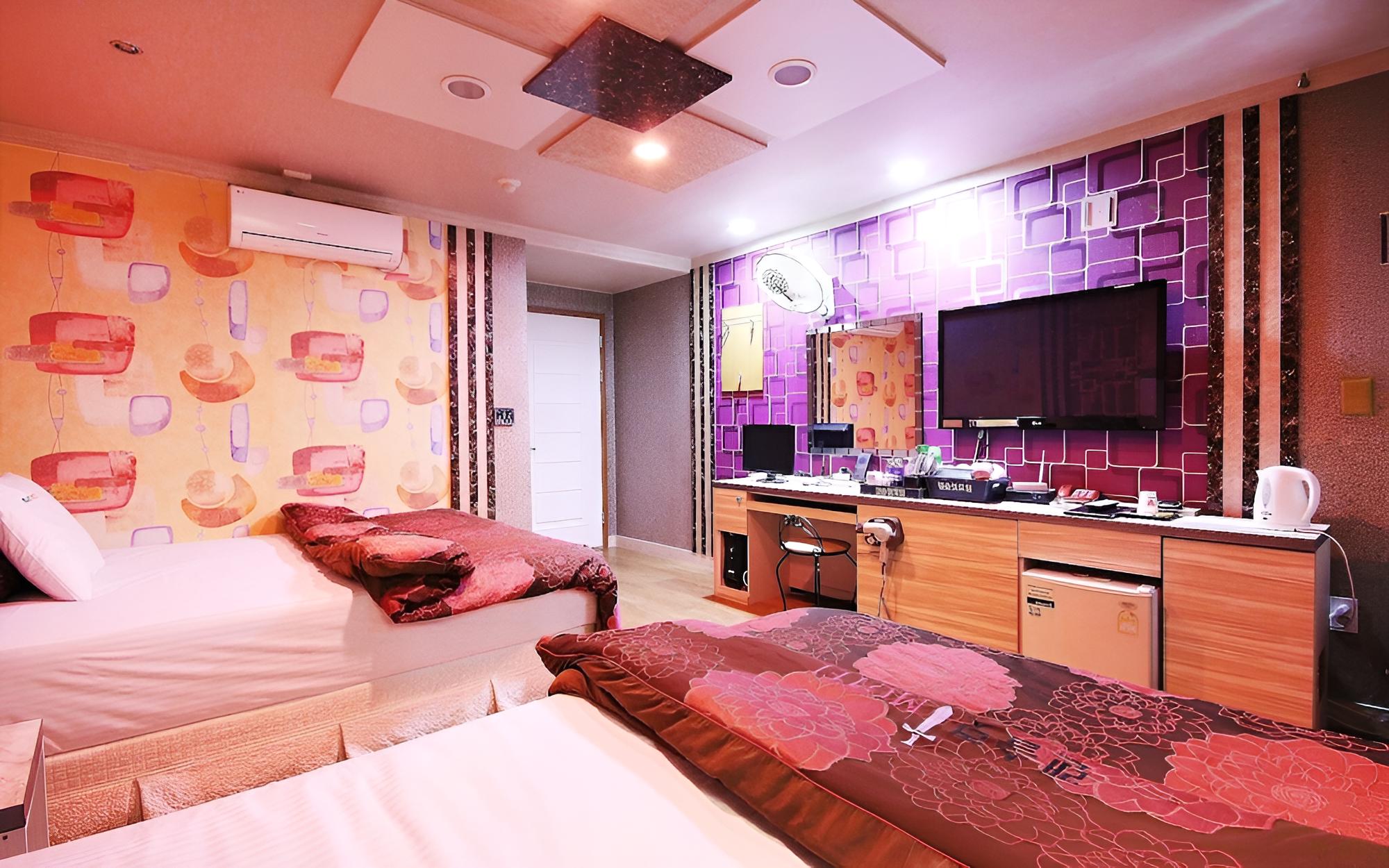 Room (Twin (PC/bathtub/100% disinfection/go) - Photo 5
