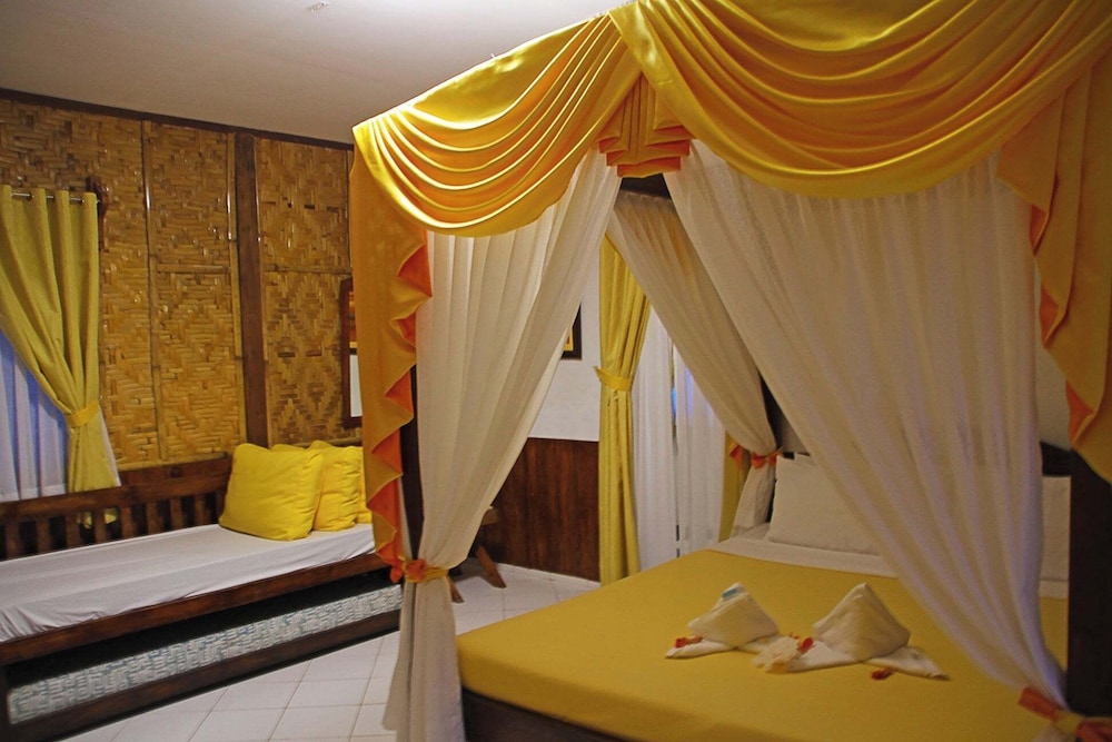 Beachfront Cabana - Photo 4
