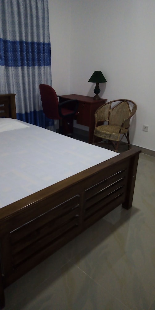 Basic Double Room, 1 Queen Bed photo 1