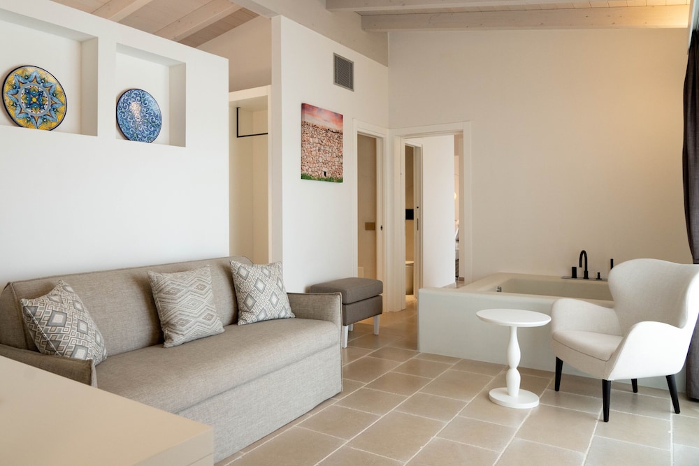 Junior Suite Deluxe - Photo 1