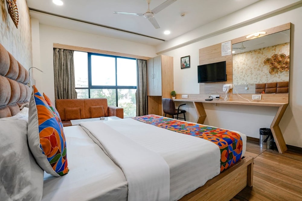 Executive Room, Multiple Bedrooms, City View