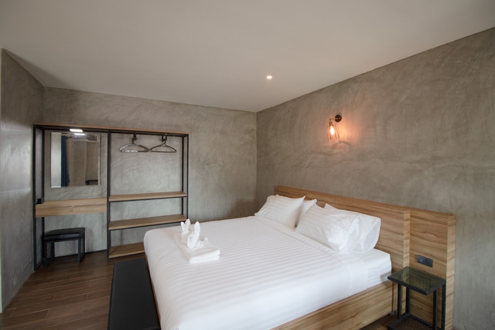 Standard Double Room - Photo 7