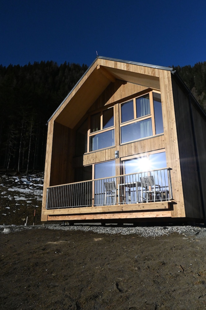 Superior Cabin, 2 Bedrooms, Balcony (Auernig, incl. EUR 90 cleaning fee) photo 2