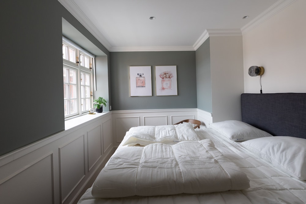 Luxury Apartment, 1 Bedroom (4 persons Shared Terrace) photo 2