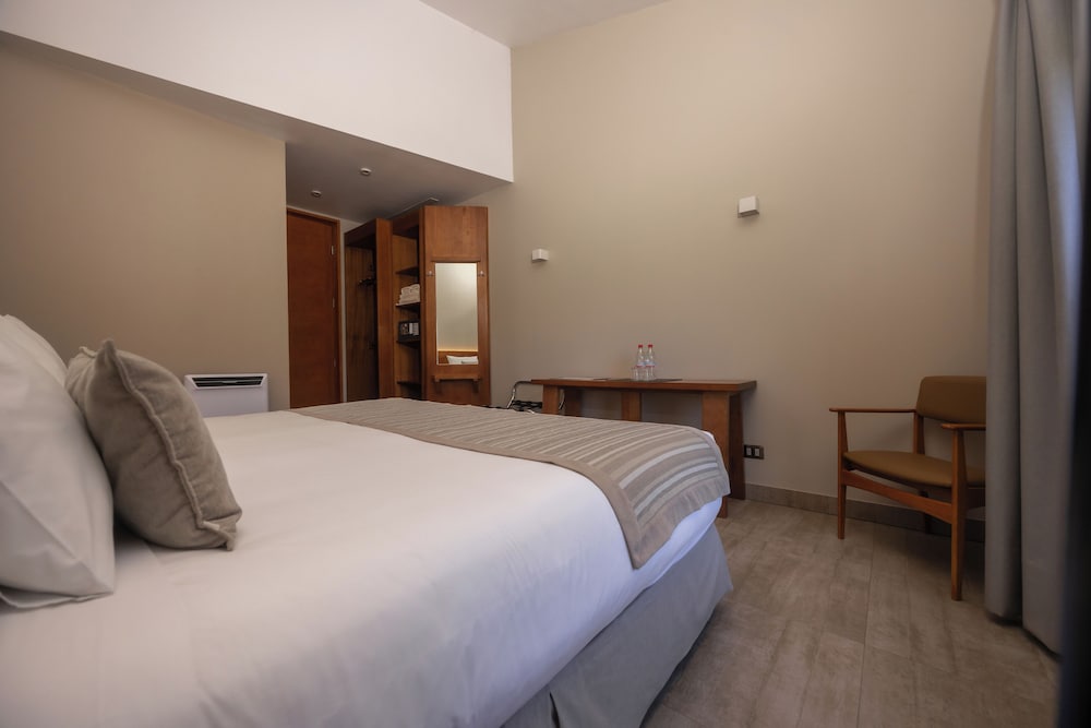 Superior Double or Twin Room, 1 Bedroom, Ensuite photo 1