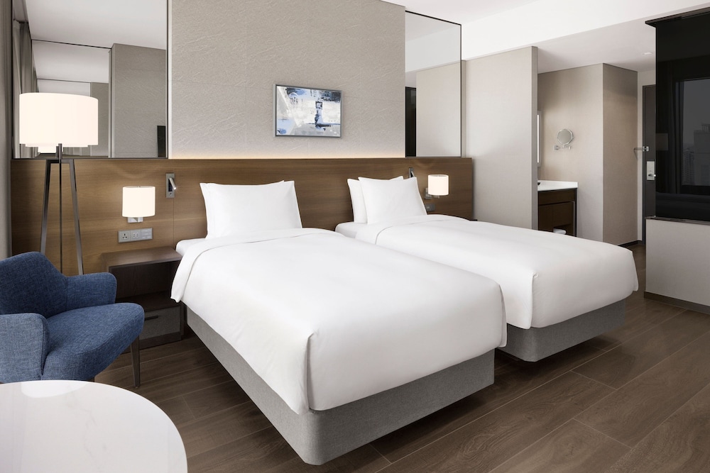 Premier Room, 2 Twin Beds, Park View