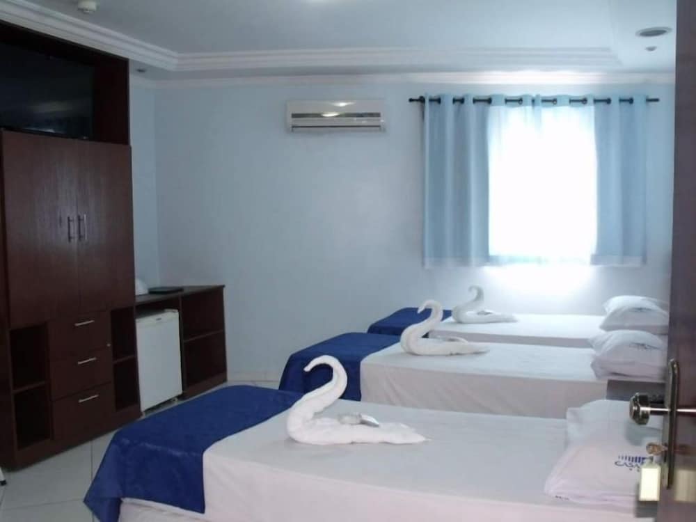 Triple Room, 3 Twin Beds photo 1