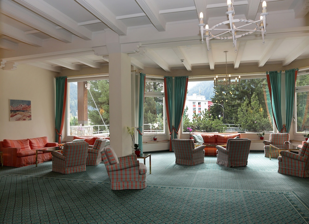 Room (Queen) photo 2