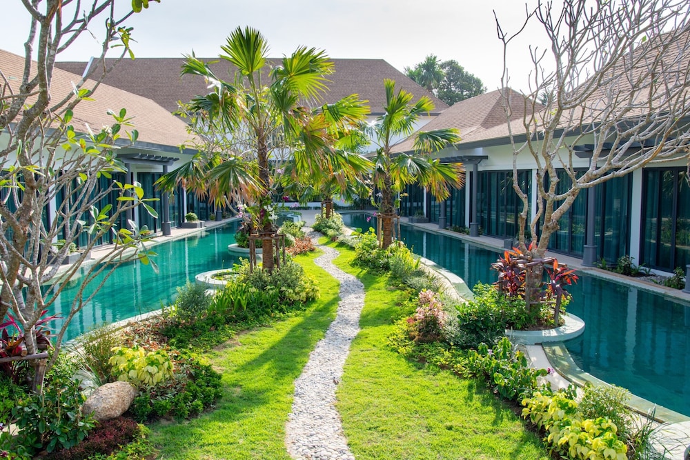 2 Bedrooms Pool Access Villa - Photo 21