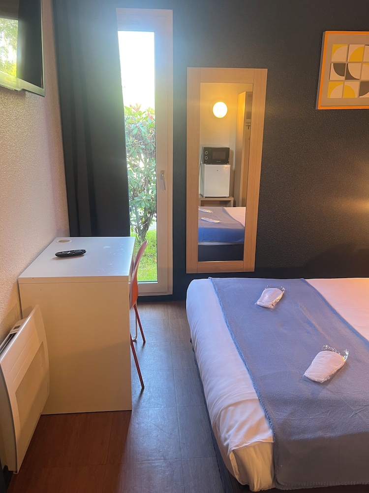 Business Double Room photo 3