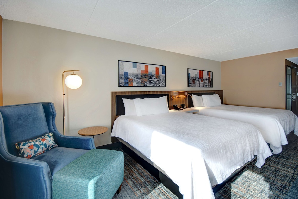 Room, 2 Queen Beds, Accessible - Photo 6