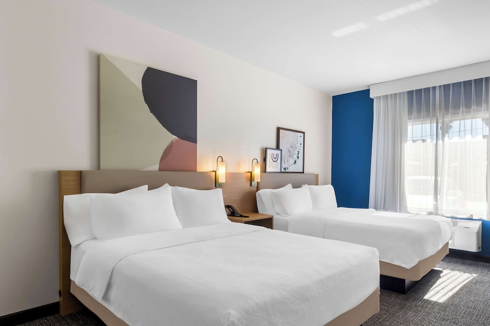 Room, 2 Queen Beds, Accessible (Hearing) - Photo 5