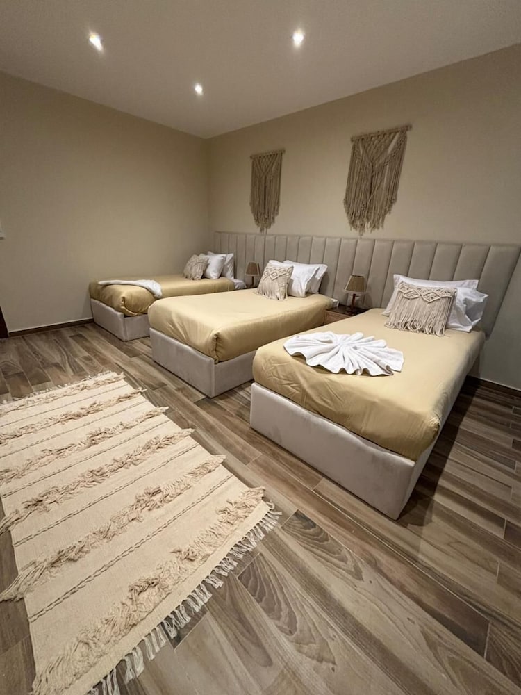Deluxe Quadruple Room photo 2