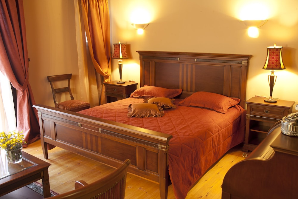 Suite, Mountain View