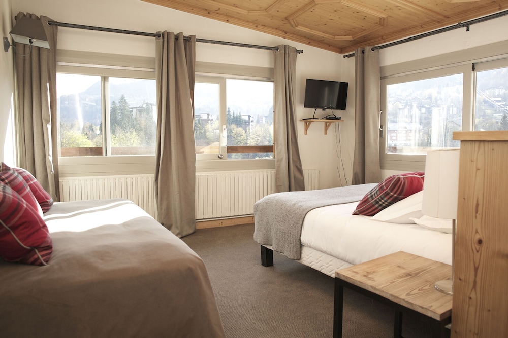 Panoramic Triple Room