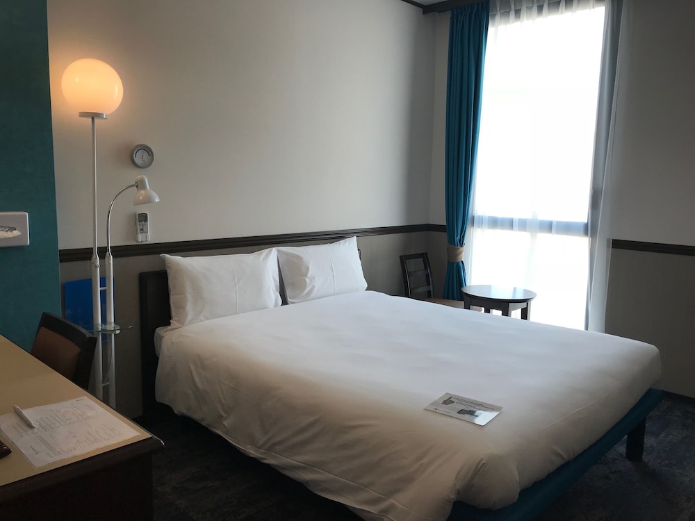 Economy Double Room, 1 Queen Bed