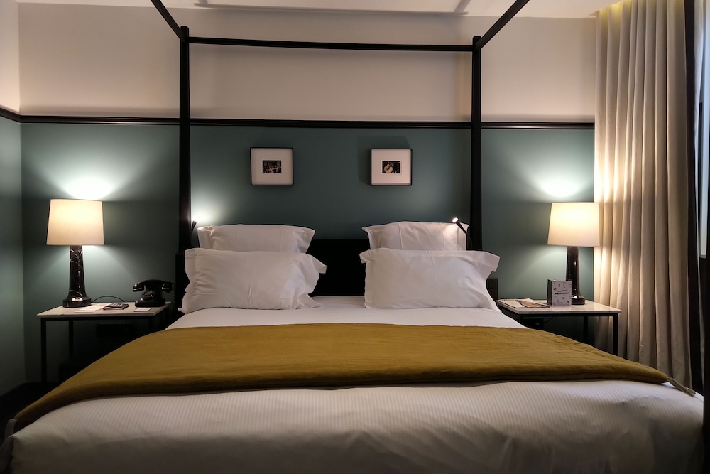 Deluxe Double Room photo 3