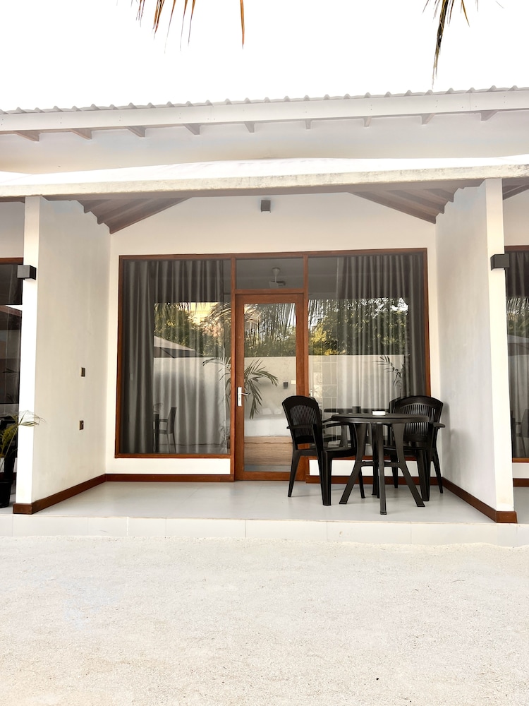 Deluxe Double Room - Photo 15