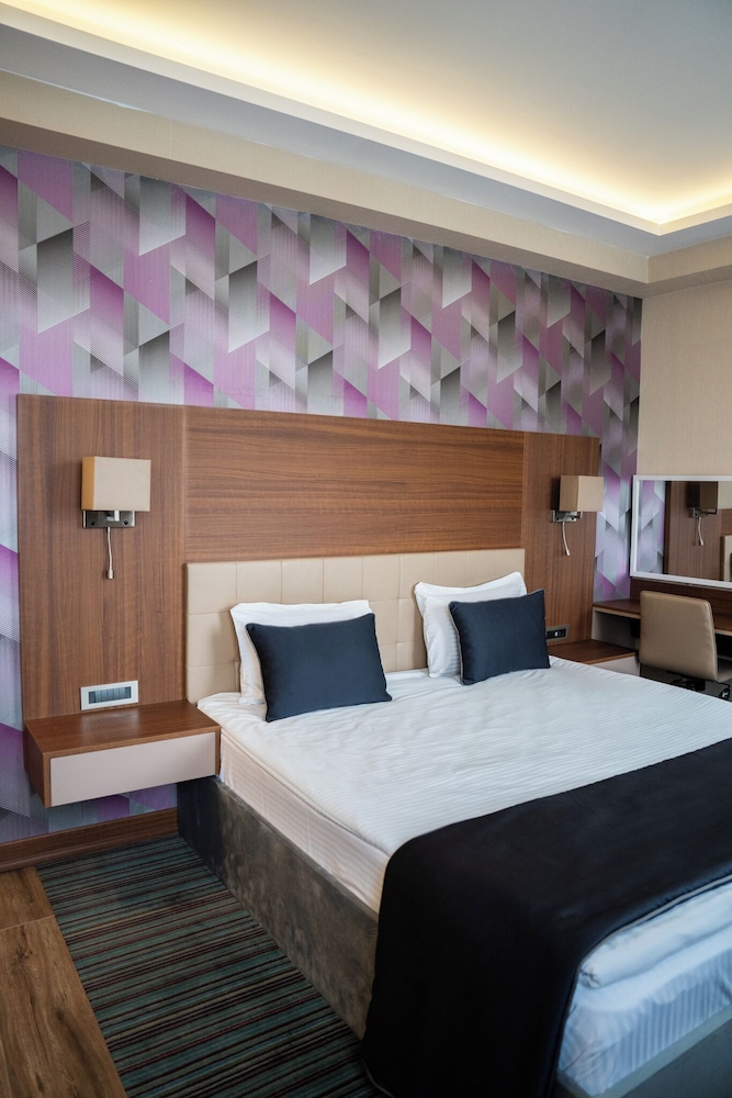 Standard Double Room - Photo 2