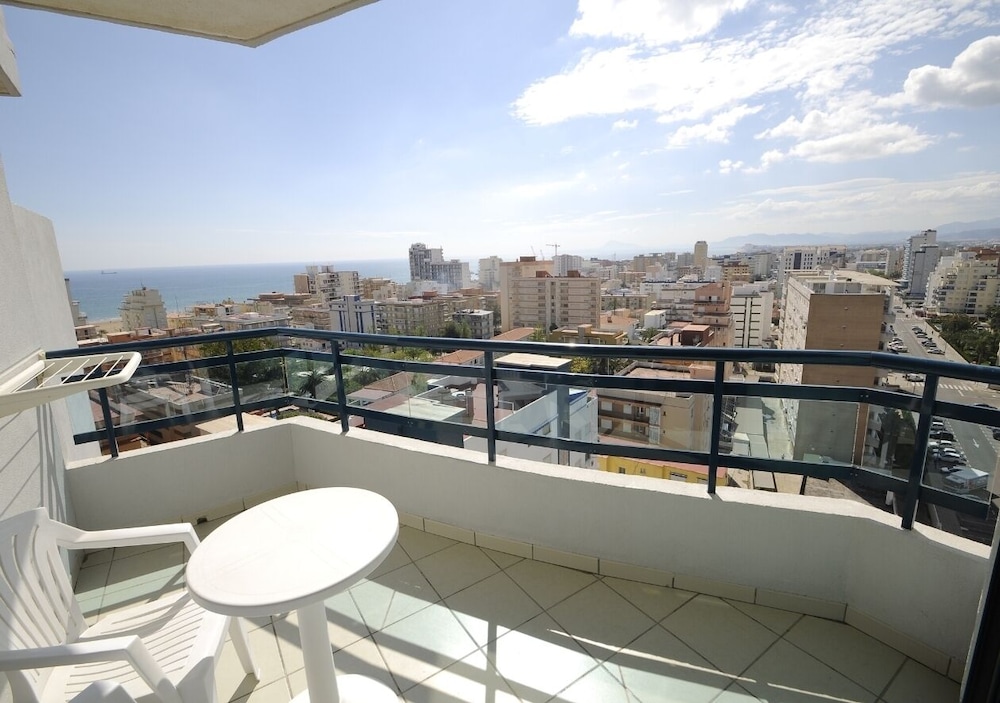 Quadruple Room, Balcony (4 Adults) - Photo 3