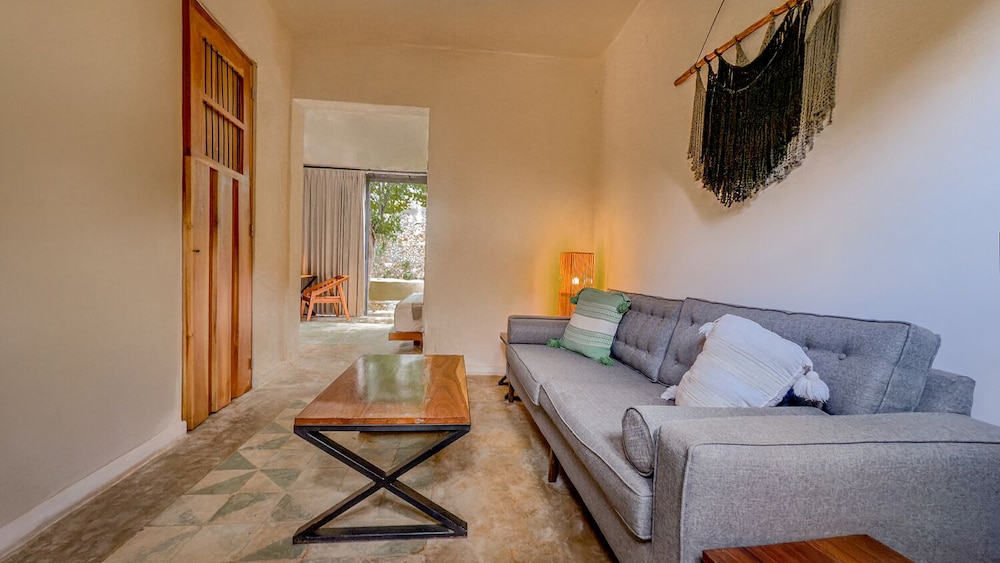 Standard Room, 1 King Bed, Private Pool - Photo 5