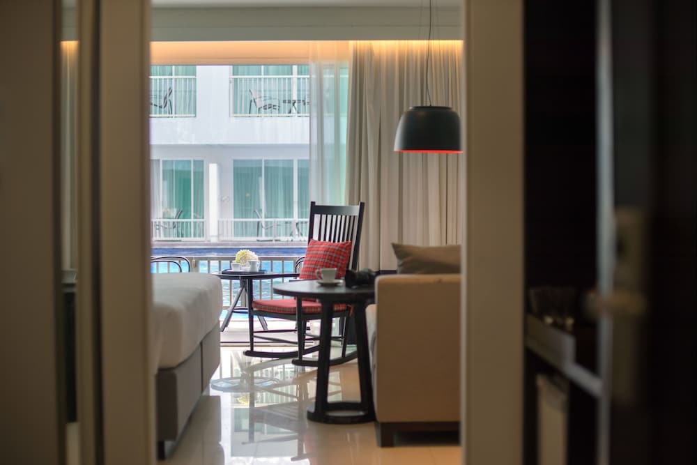 Deluxe Room, Pool Access - Photo 13