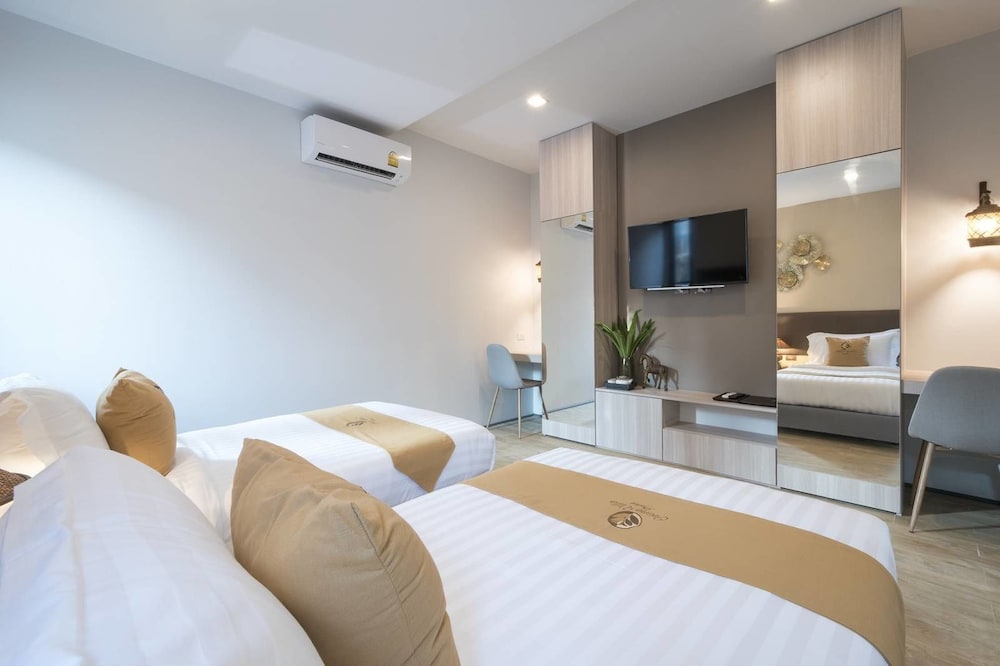 Standard Villa, Multiple Bedrooms, Private Bathroom, Pool View photo 1