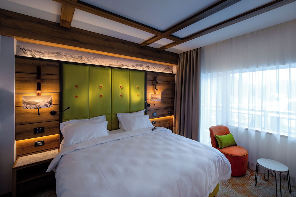 Deluxe Double Room, Garden View, Mountainside photo 1