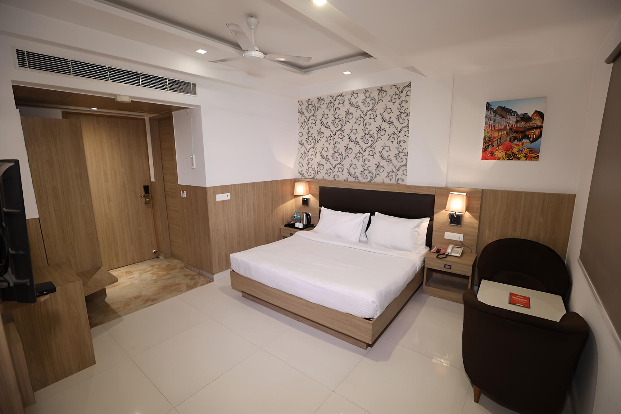 Family Suite, 2 Bedrooms, Connecting Rooms - Photo 7