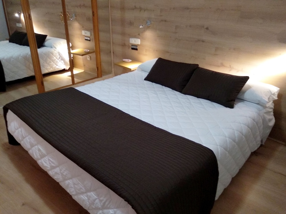 Premium Double Room photo 2