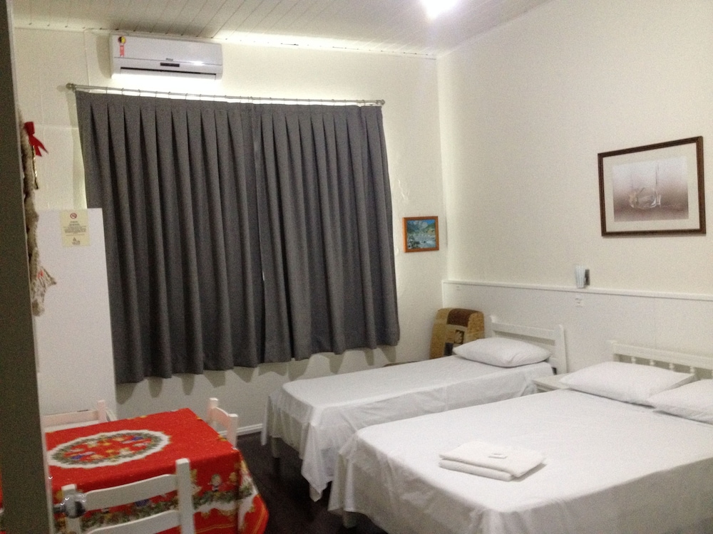 Family Triple Room photo 3