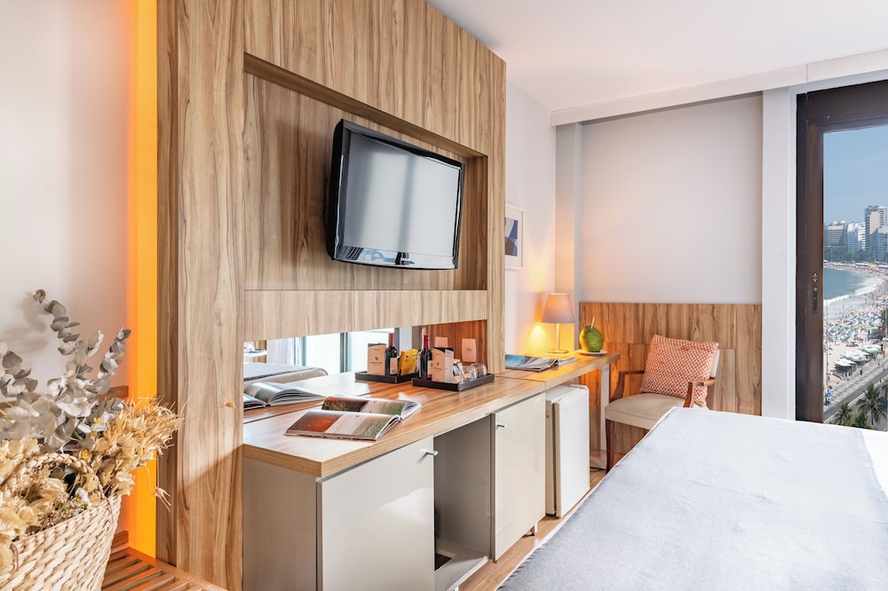 Apartment, Beachside