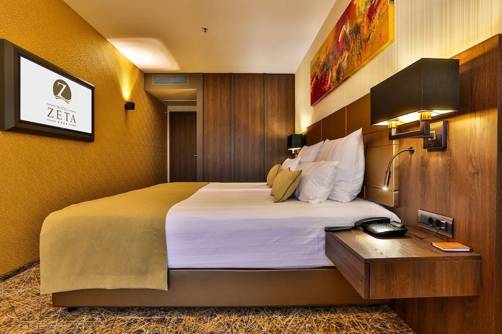 Premium Double Room, 1 King Bed, Sea View photo 3