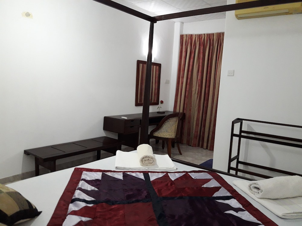 Standard Room, Garden View (With Fan) photo 2