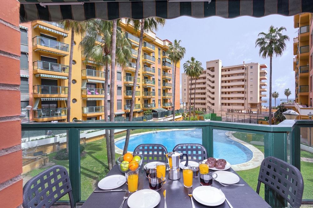 Apartamento, Balcón, Vista al Piscina