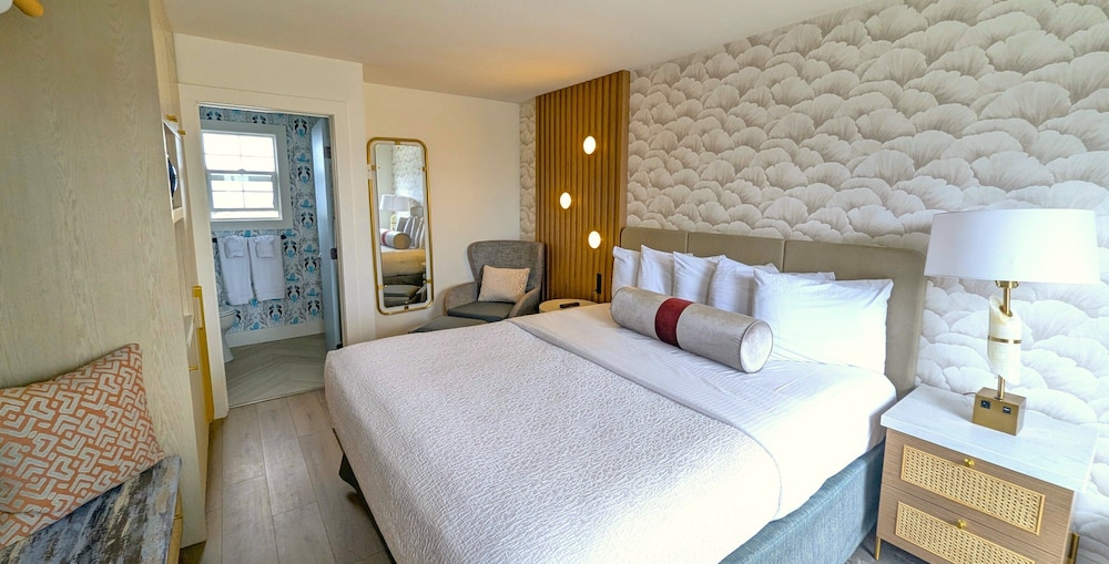 Standard Room, 1 King Bed, Non Smoking