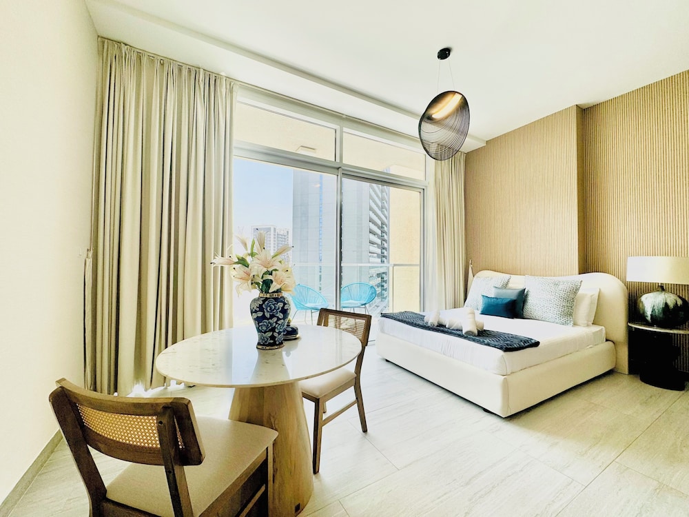 Apartment, City View photo 1